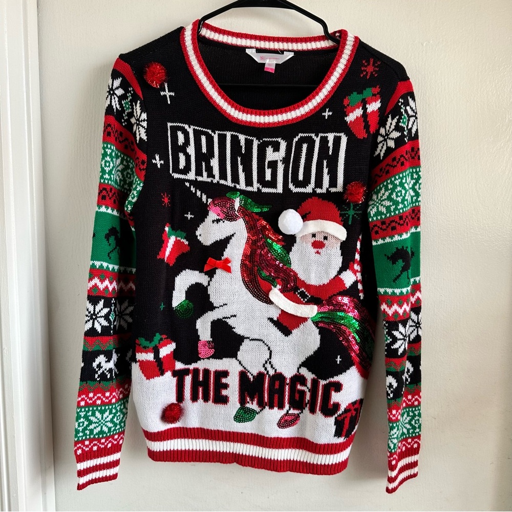 No Boundaries Black, Red, and Green Festive Ugly Christmas Women’s Sweater Sz M